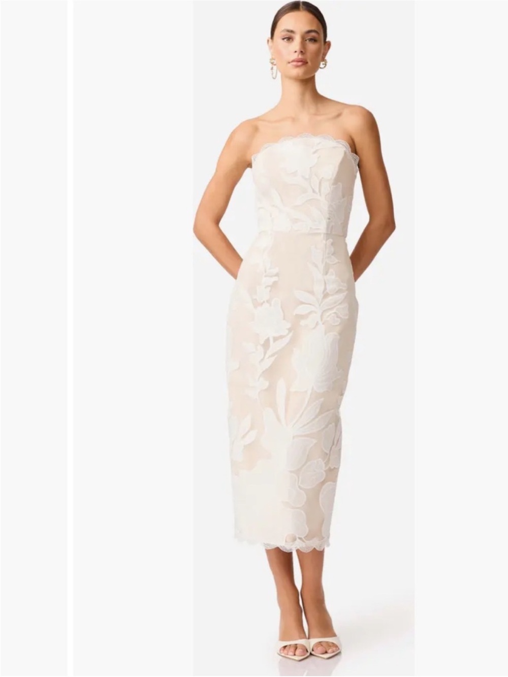 elliatt flor cream & white floral lace sheath strapless midi dress size medium